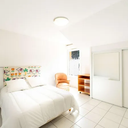 En Duplex Dans Avec Piscine A Plage Pour 5 Personnes דירה ביסקארוס