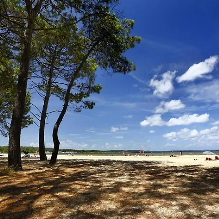 En Duplex Dans Avec Piscine A Plage Pour 5 Personnes דירה
